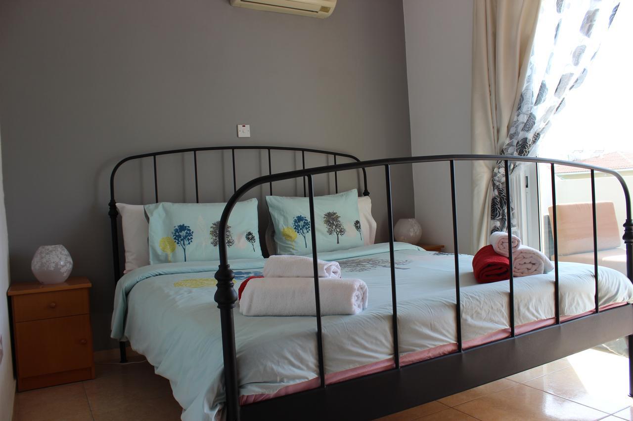 Diana Townhouse 2 Leilighet Paphos Eksteriør bilde
